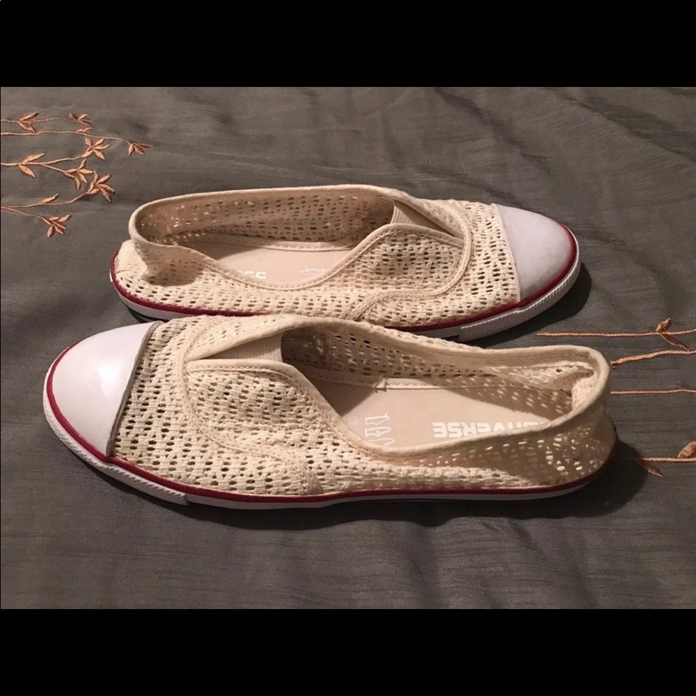 Woman’s Mesh Slip On Converse Sneakers, Size 8